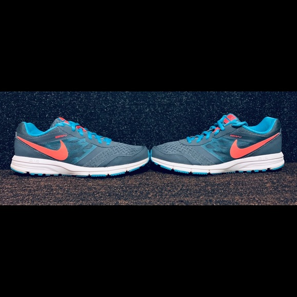 nike air relentless 4 women's